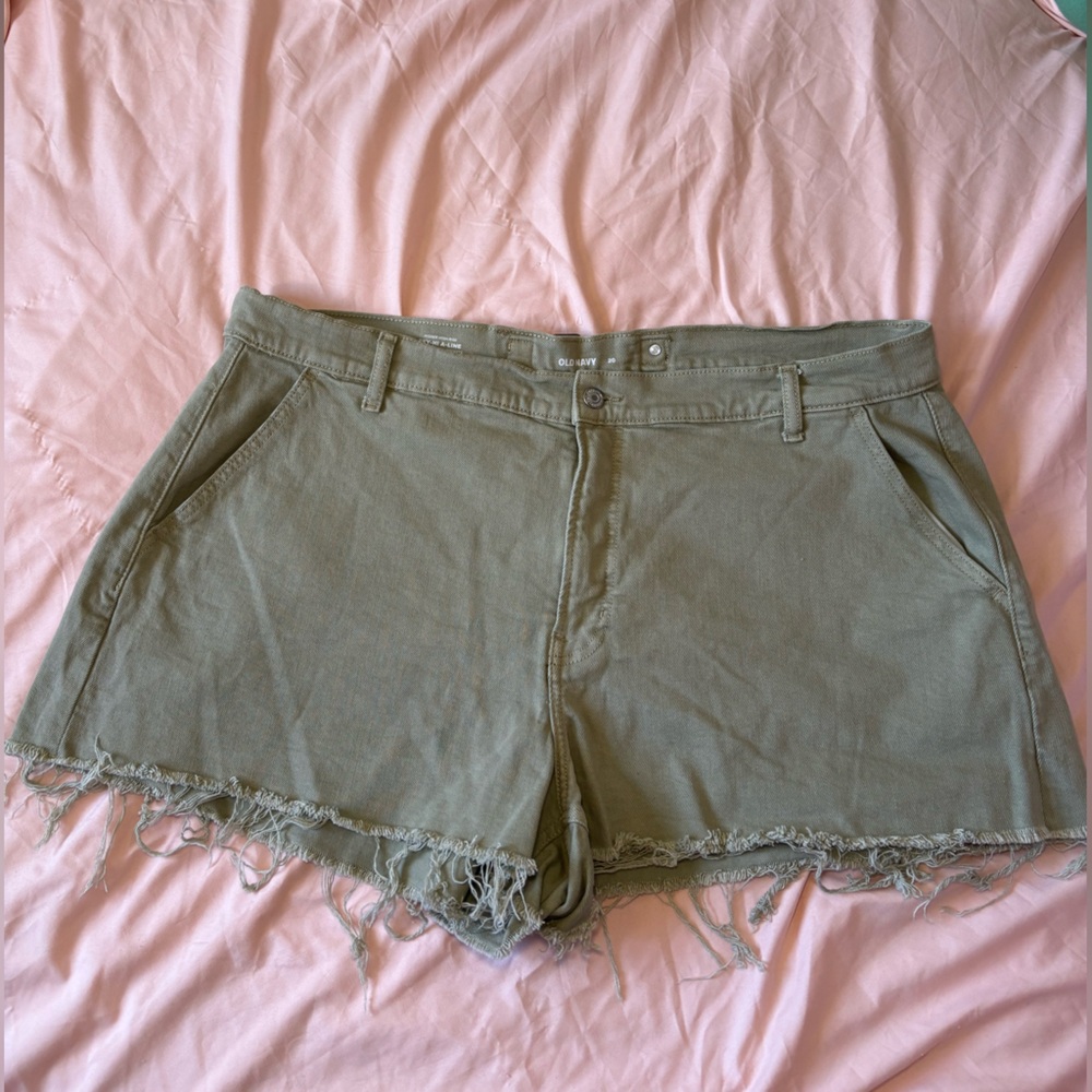 Old Navy Higher High Rise Sky-Hi A-Line Jean Shorts